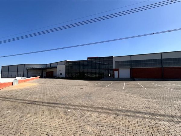6690  m² Industrial space in Louwlardia