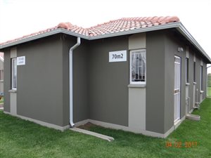 3 Bed House in Roodekop