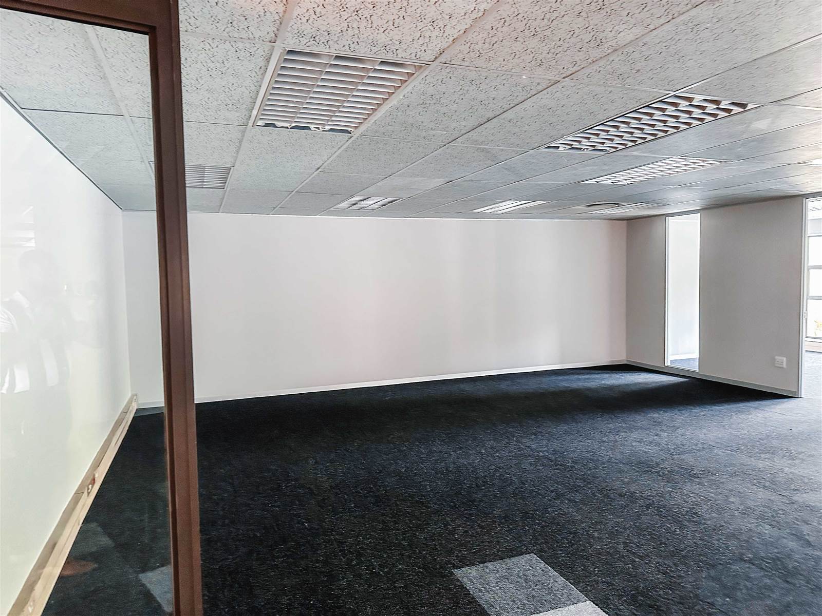 242  m² Commercial space in Hurlingham photo number 13