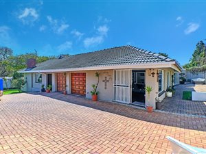 4 Bed House in Darrenwood