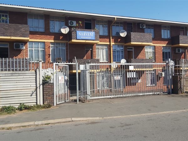 1 Bedroom Flat 1 Bedroom Flat