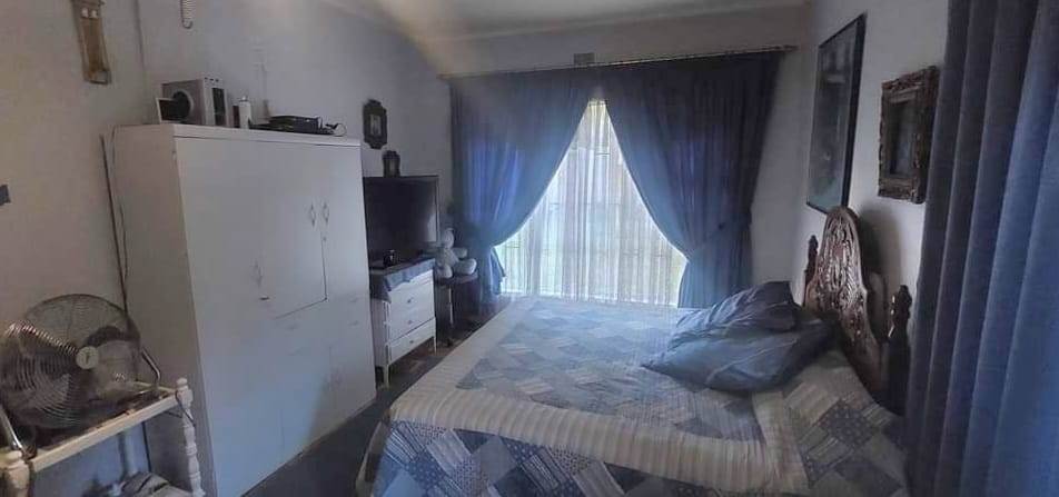 3 Bed House in Standerton Central photo number 10