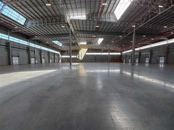 14 850  m² Industrial space