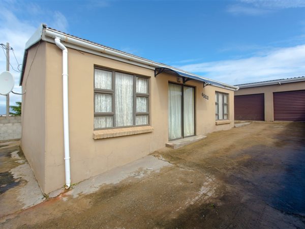 2 Bedroom House 2 Bedroom House