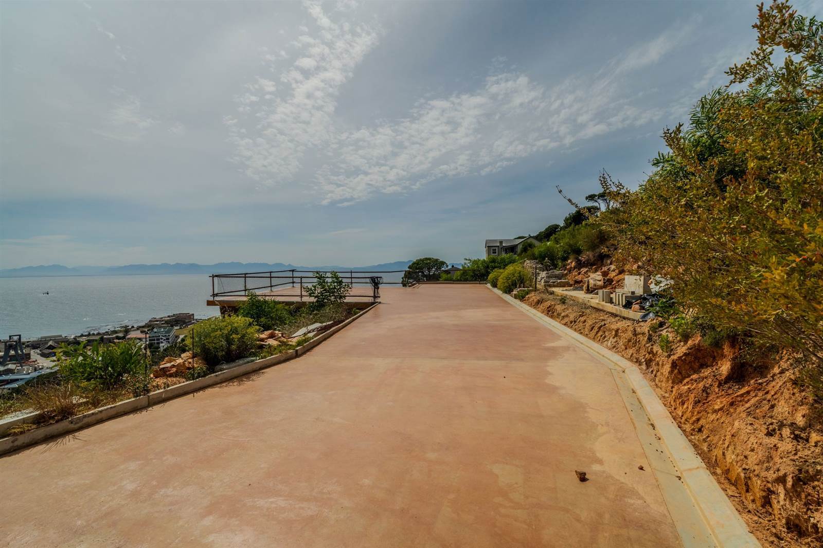 696 m² Land available in Simons Town photo number 8