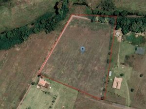 2.1 ha Land available in Blue Saddle Ranches
