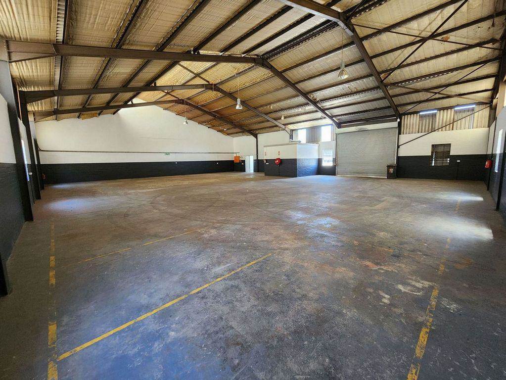 497  m² Industrial space in Triangle Farm photo number 13