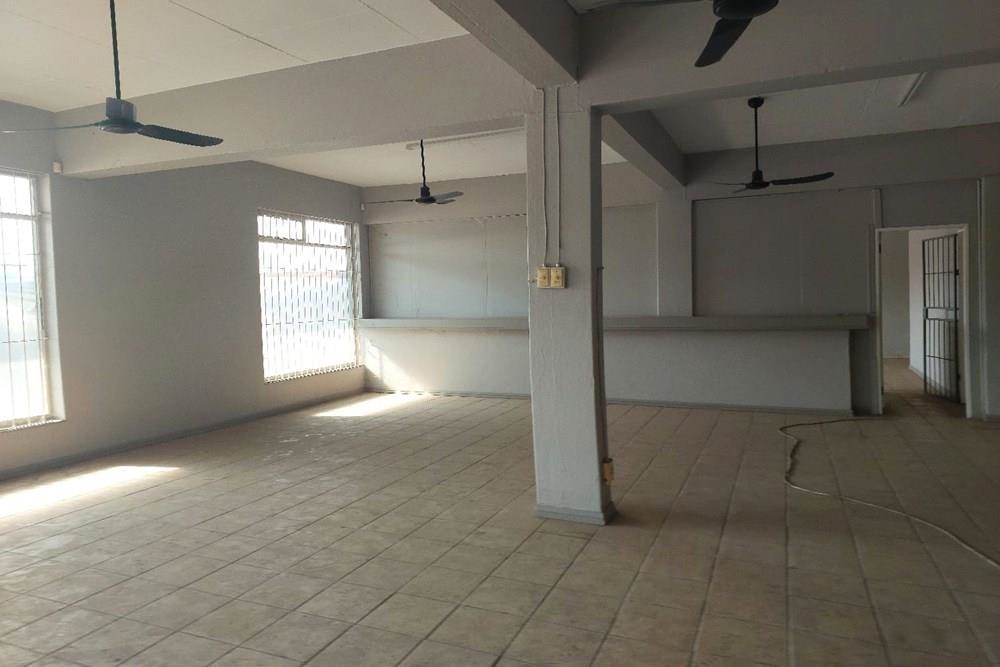 1350  m² Retail Space in Nelspruit Central photo number 11
