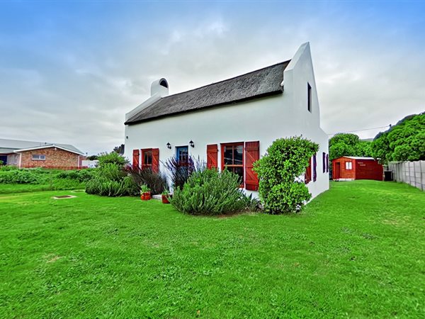 2 Bedroom House 2 Bedroom House