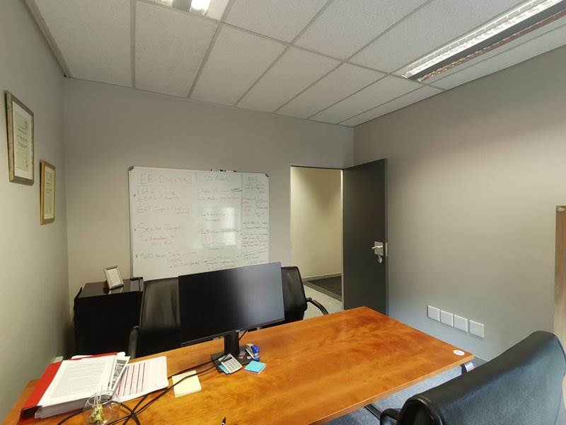 2000  m² Office Space in Rosebank photo number 12