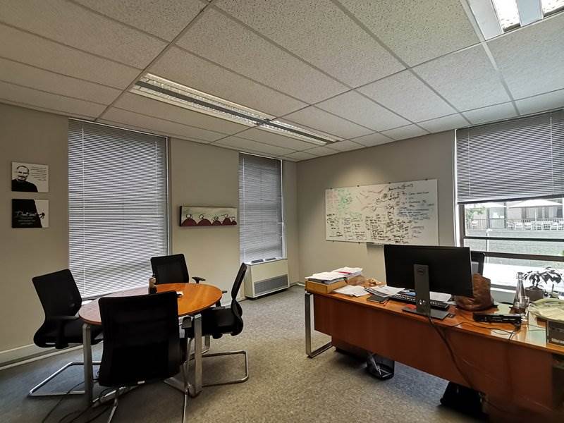 2000  m² Office Space in Rosebank photo number 11