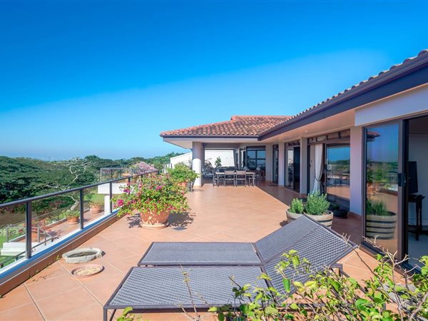 4 Bed Apartment in Zimbali Estate