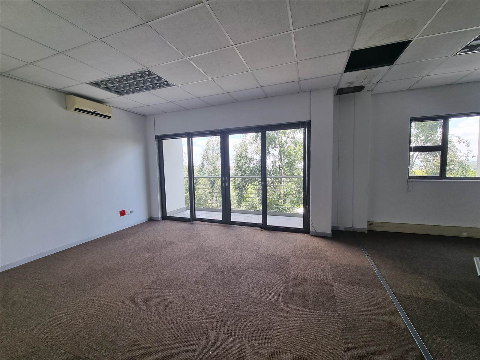 1108  m² Commercial space in Gallo Manor photo number 15
