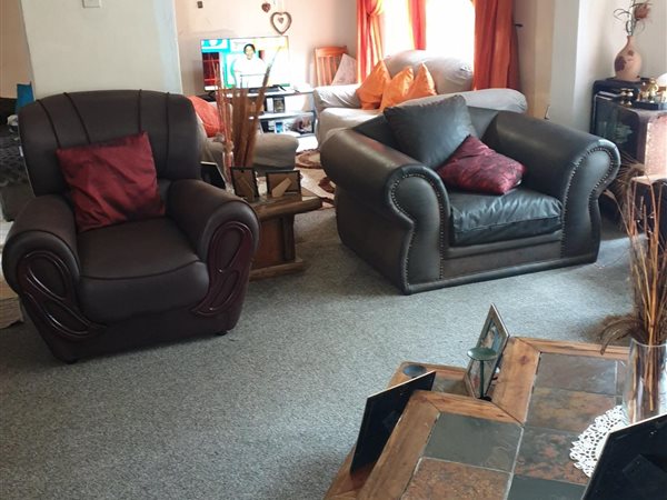 3 Bedroom House 3 Bedroom House