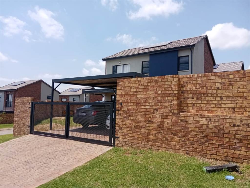 3 Bed House in Randpark Ridge photo number 3