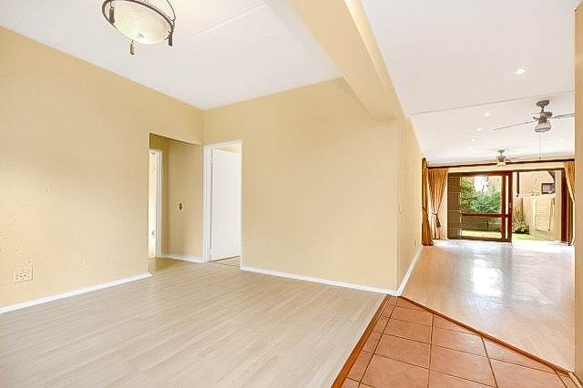 3 Bed Townhouse in Douglasdale photo number 4