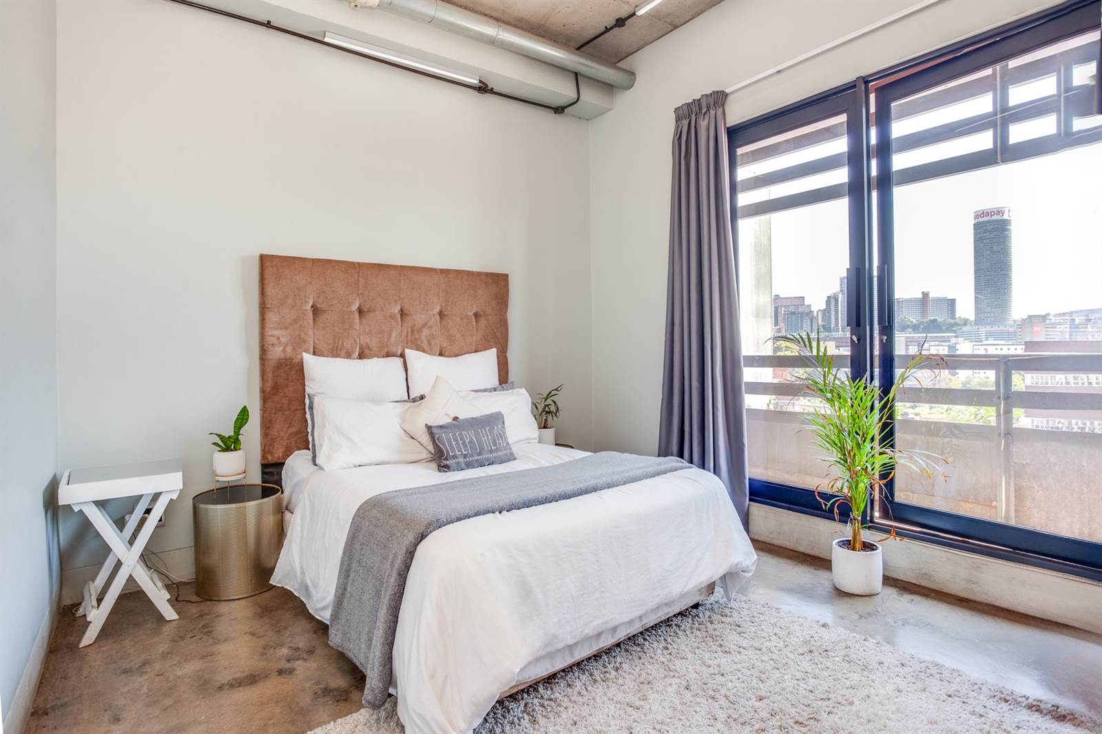 1 Bed Apartment in Maboneng photo number 12