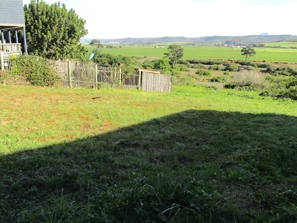 576 m² Land