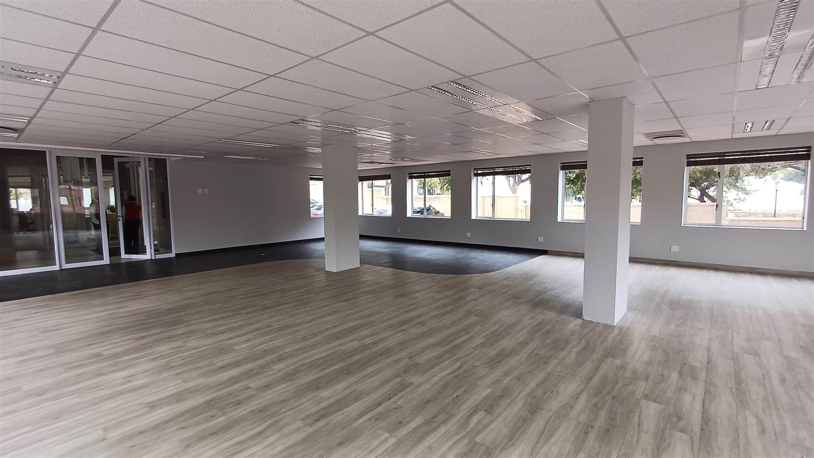 184.7  m² Commercial space in Sandown photo number 8