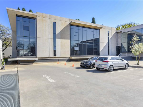 752  m² Commercial space in Dunkeld