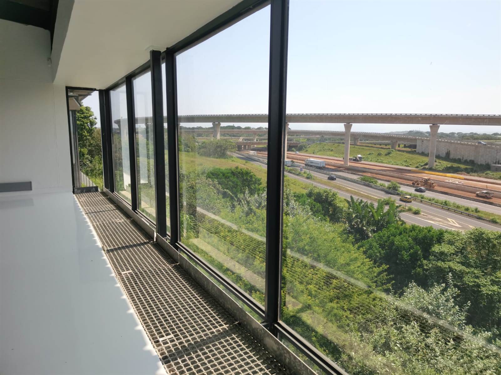 351.6  m² Commercial space in Umhlanga Ridge photo number 4