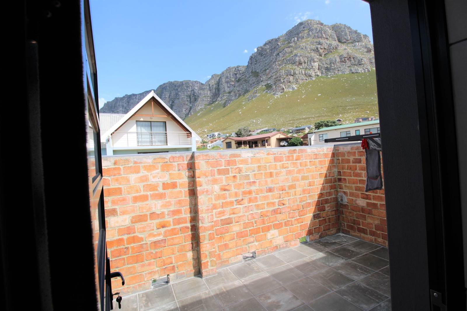 3 Bed House in Bettys Bay photo number 19