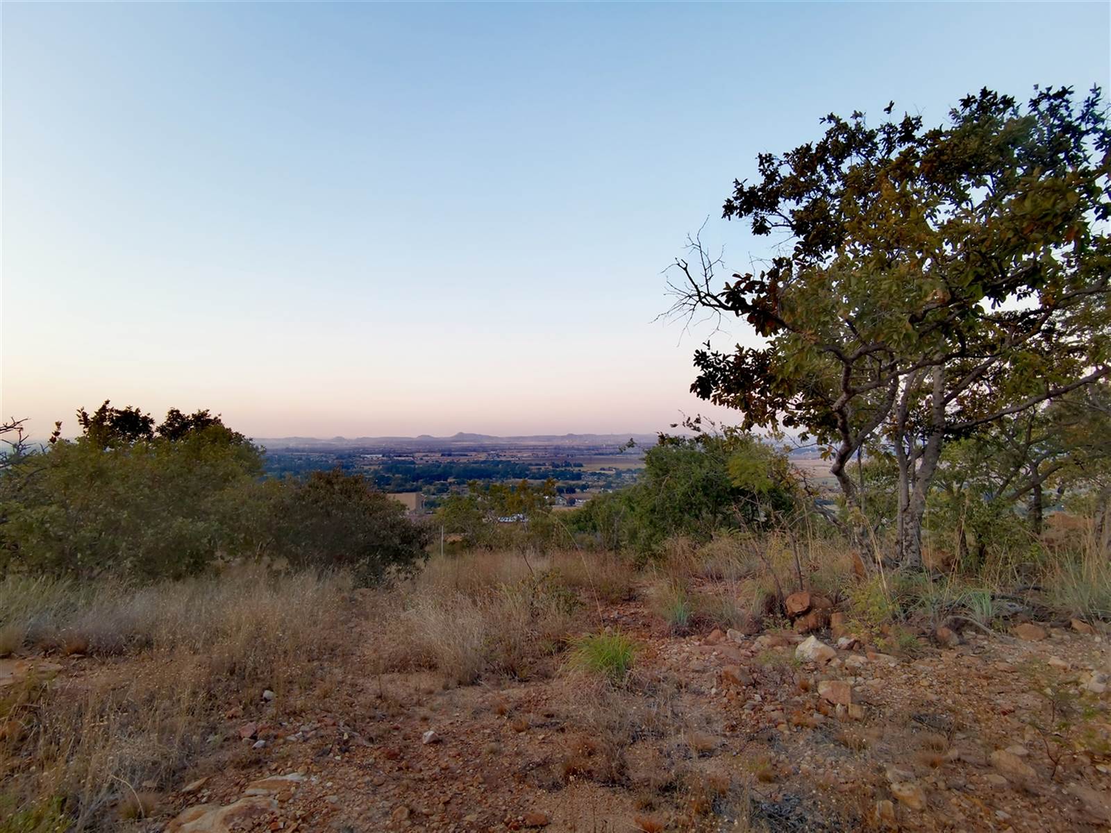 2.2 ha Land available in Waterkloof East photo number 1