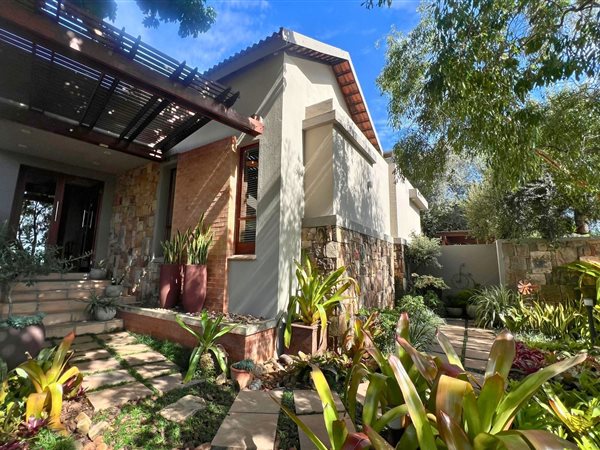 3 Bedroom House 3 Bedroom House