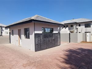 2 Bed Cluster in Dersley