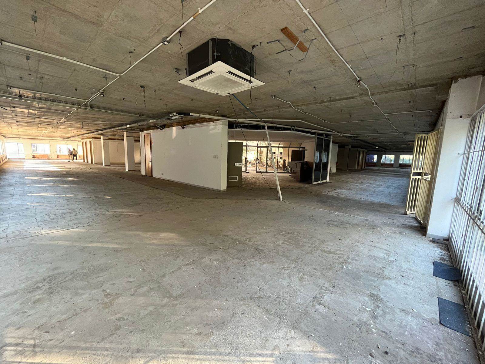 6000  m² Commercial space in Bedfordview photo number 21
