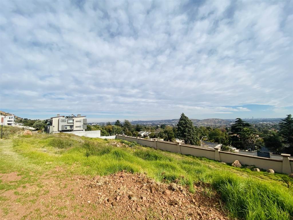 2084 m² Land available in Bedfordview photo number 2