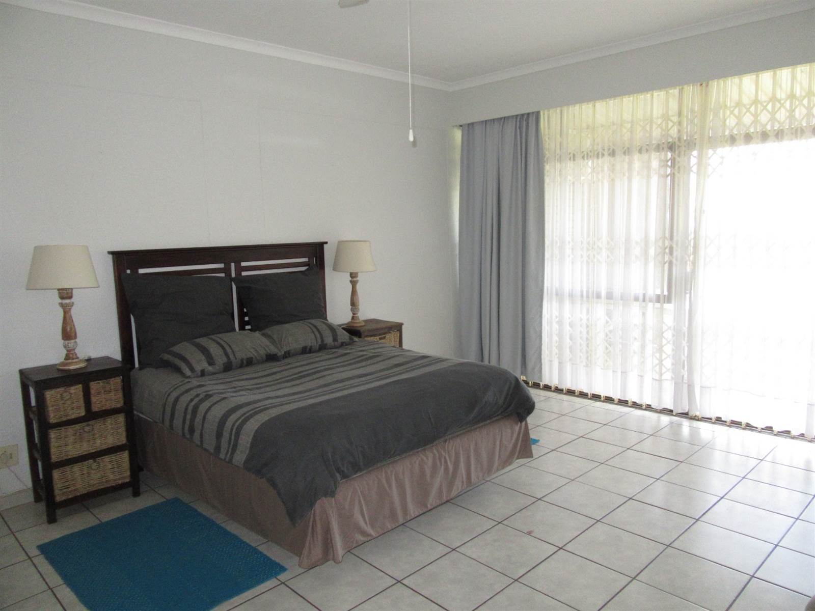 3 Bed Apartment in Scottburgh Central photo number 24