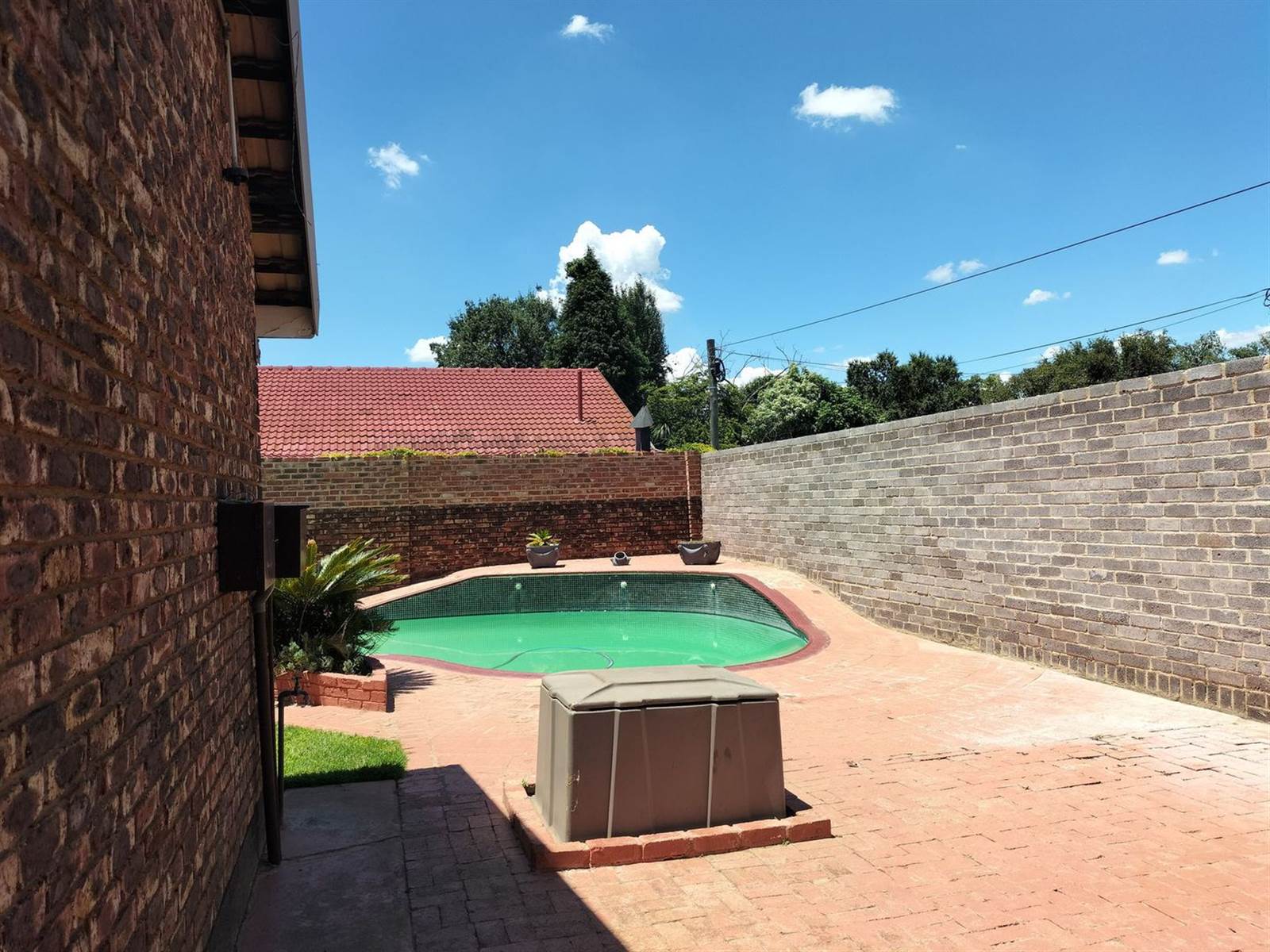 4 Bed House in Potchefstroom Central photo number 19