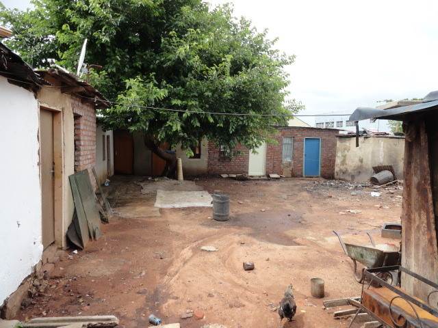 4 Bed House in Jeppestown photo number 5