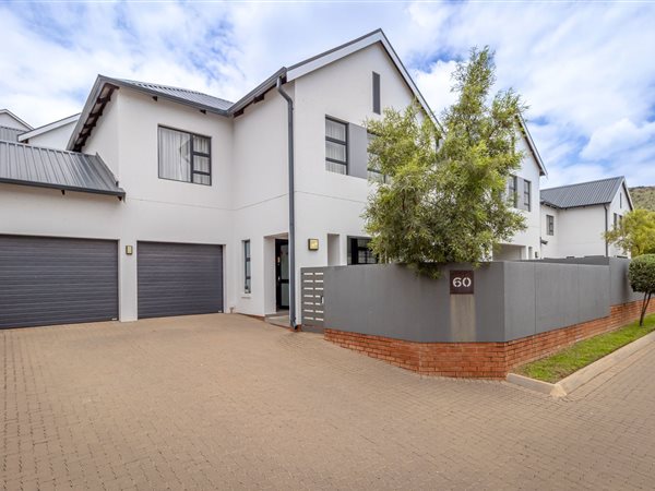 3 Bed Townhouse in Pinehaven