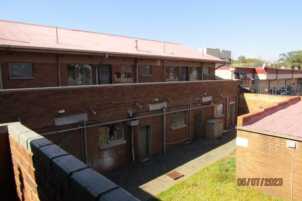995  m² Commercial space in Turffontein photo number 7