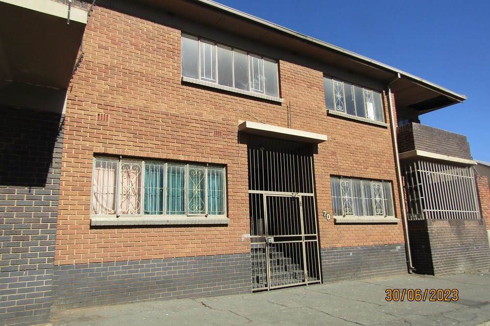 995  m² Commercial space in Turffontein photo number 3