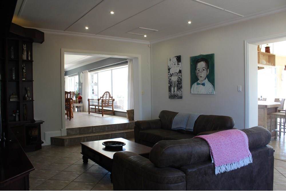 6 Bed House in Port Alfred photo number 19