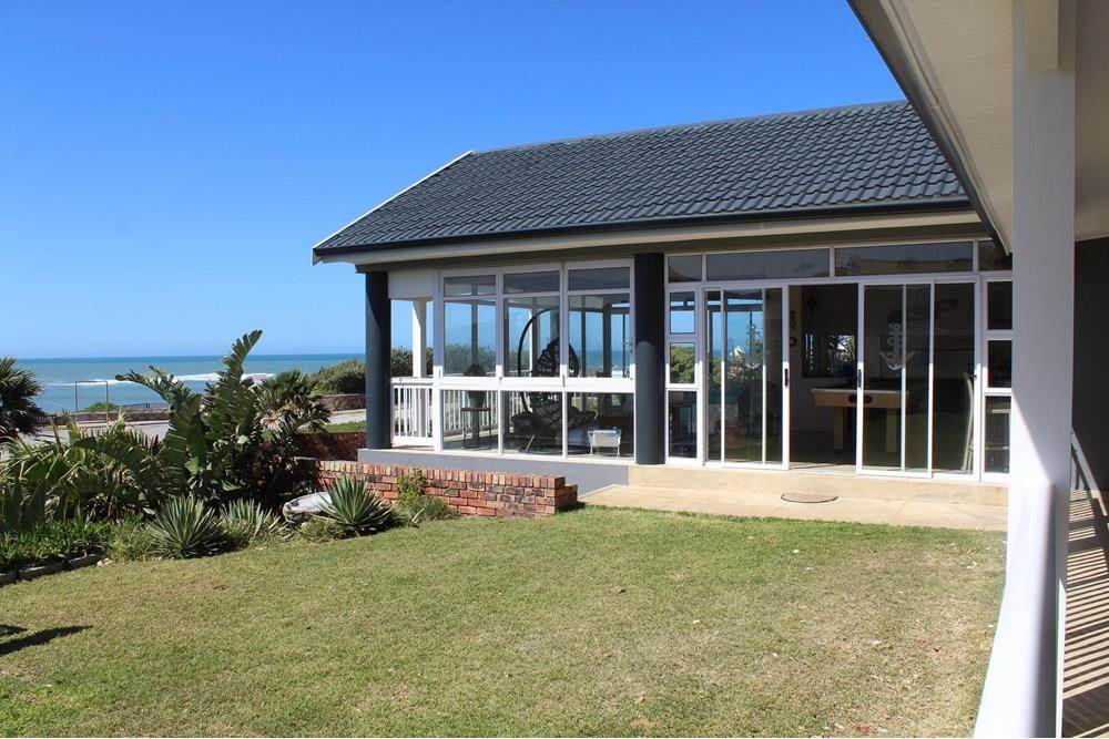 6 Bed House in Port Alfred photo number 5
