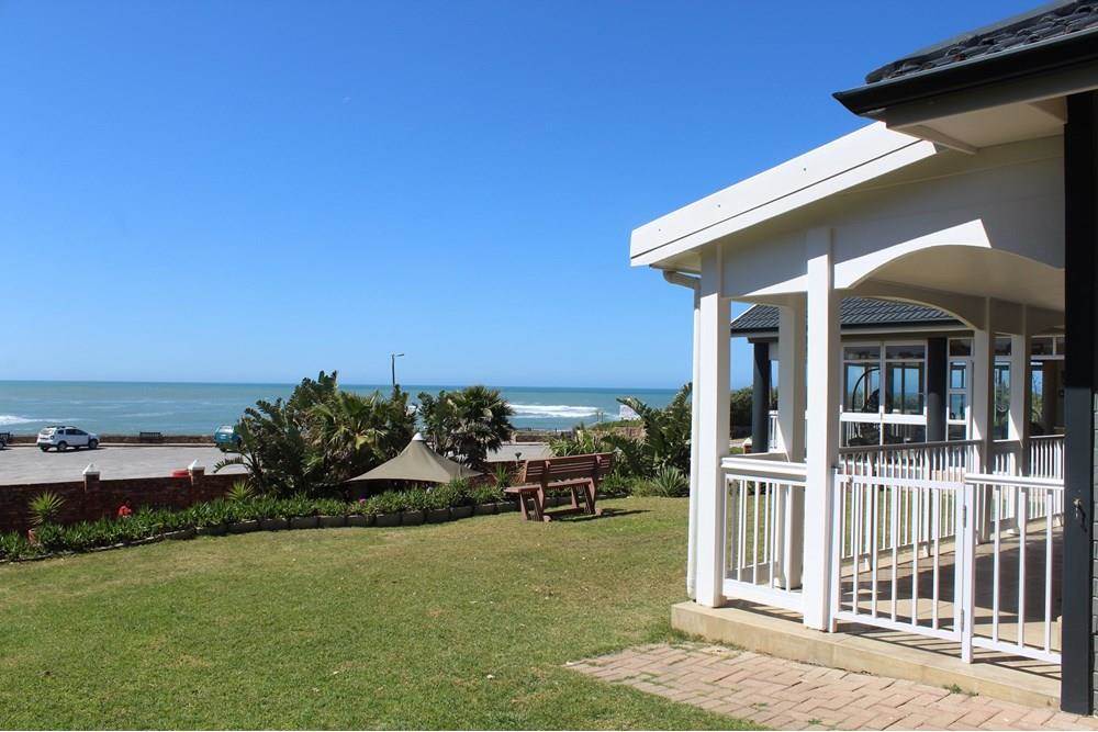 6 Bed House in Port Alfred photo number 7