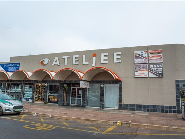 643  m² Commercial space in Upington