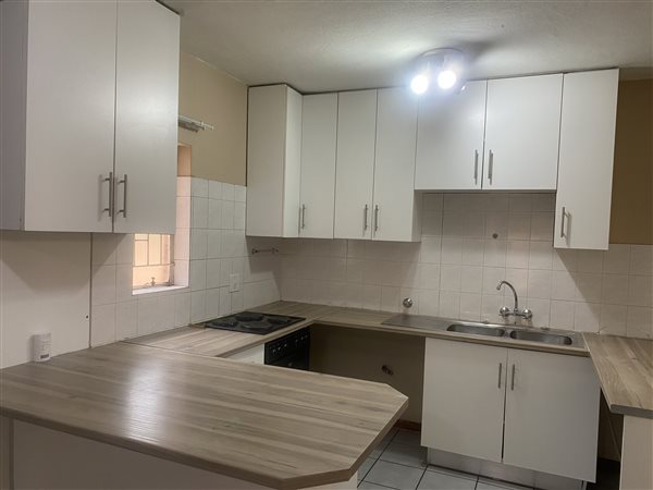 3 Bedroom Apartment 3 Bedroom Apartment