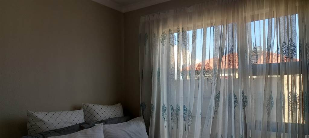 2 Bed Townhouse in Benoni CBD photo number 5