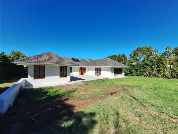 4 Bedroom House 4 Bedroom House