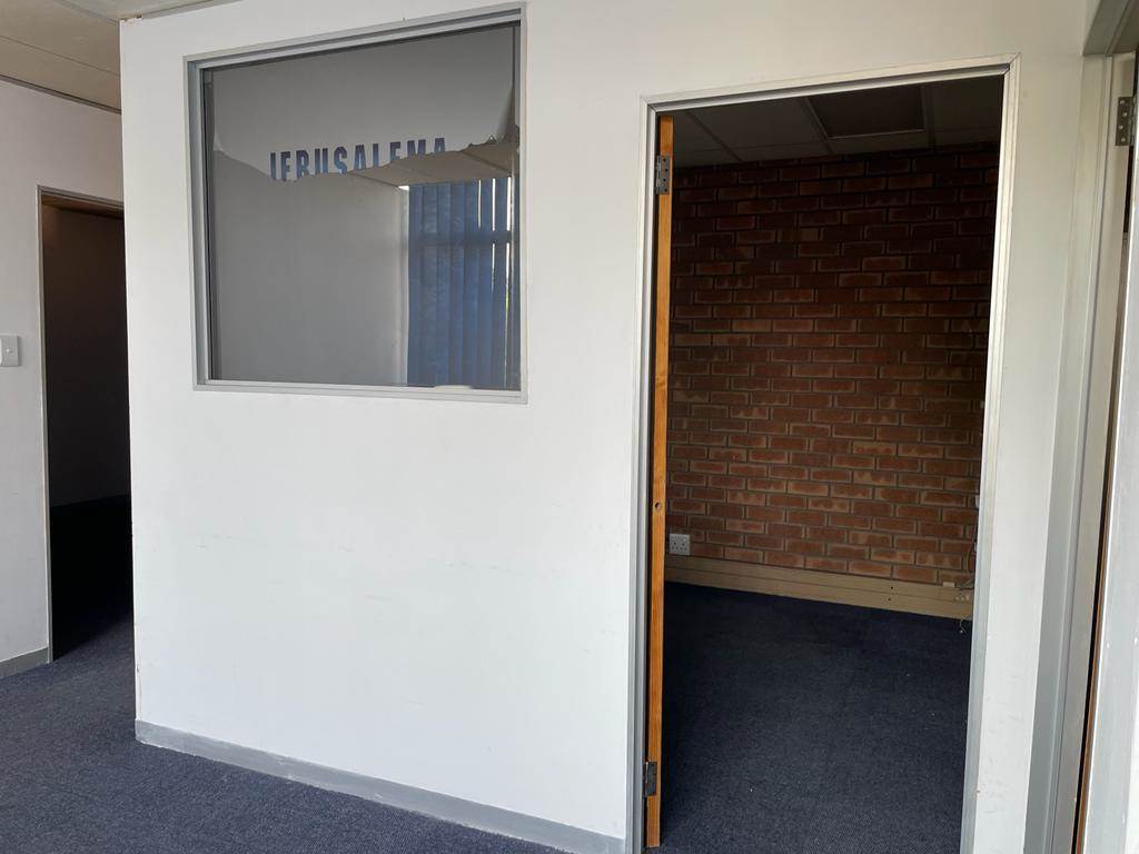 100  m² Commercial space in Noordwyk photo number 19