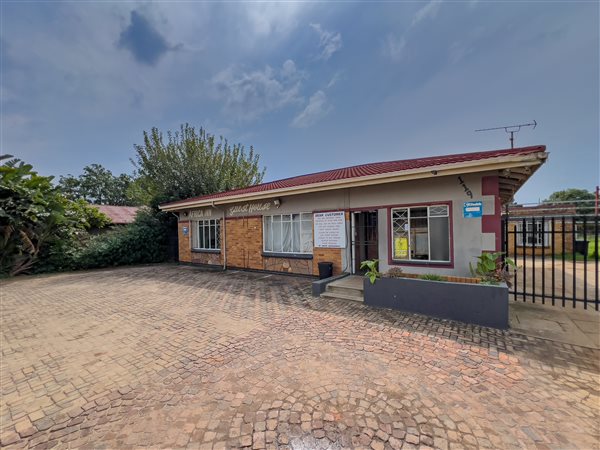 16 Bedroom House 16 Bedroom House