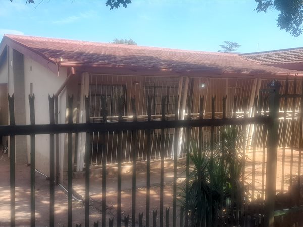 5 Bed House in Mountain View