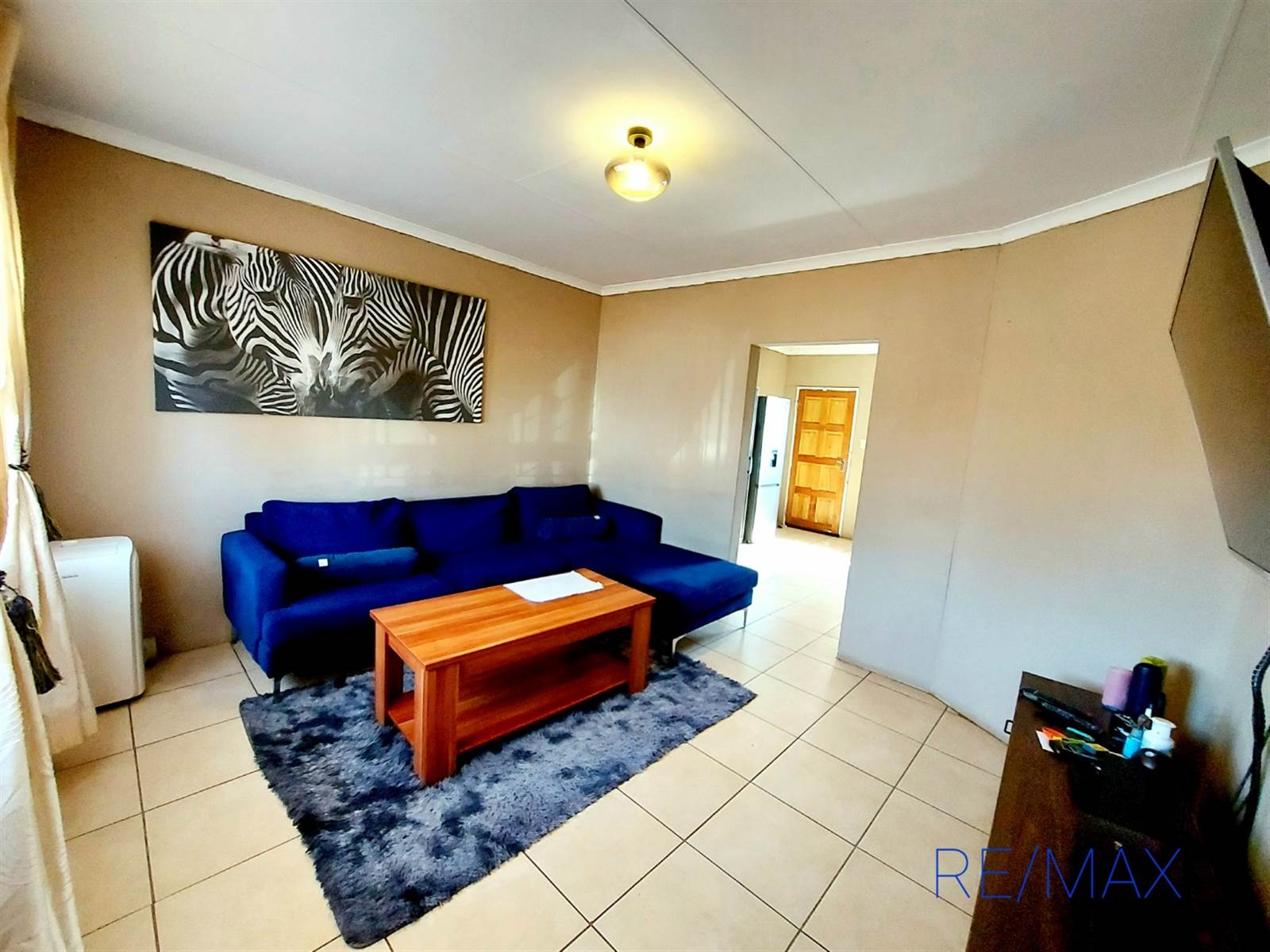 3 Bed House in Mmabatho unit 13 photo number 2