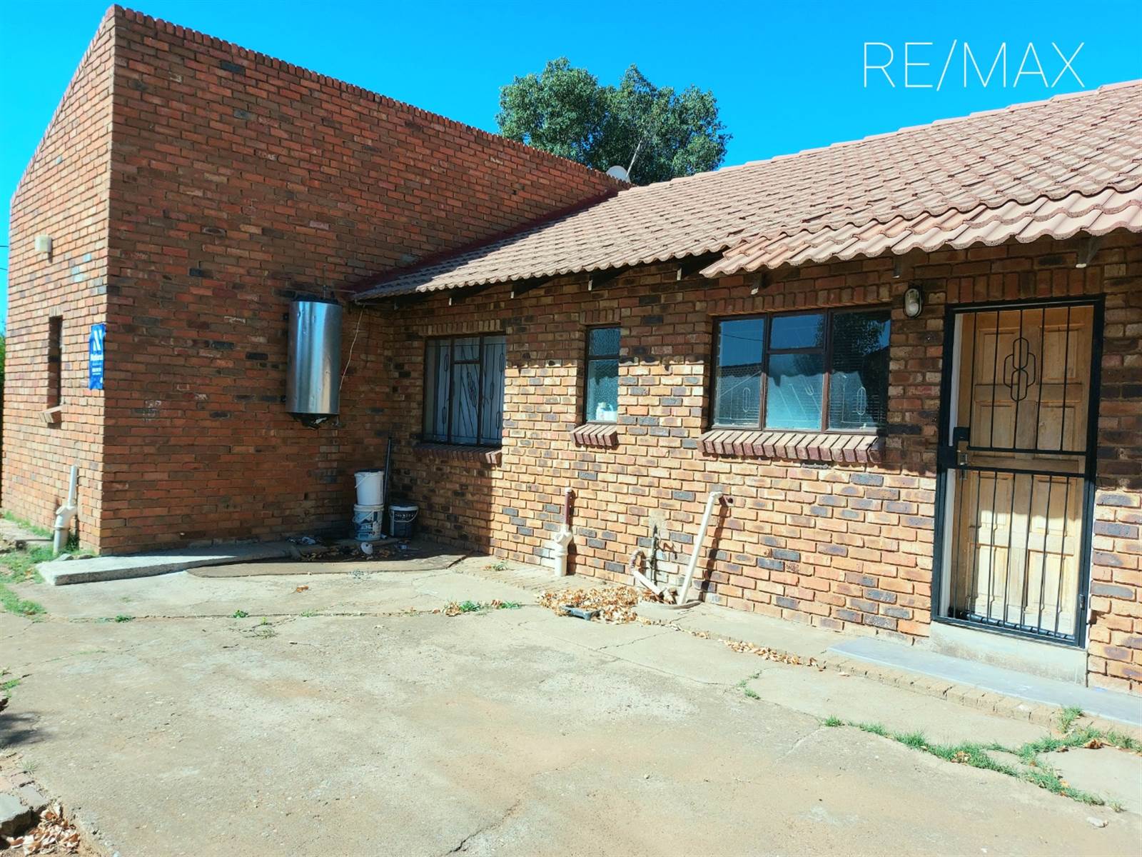 3 Bed House in Mmabatho unit 13 photo number 24