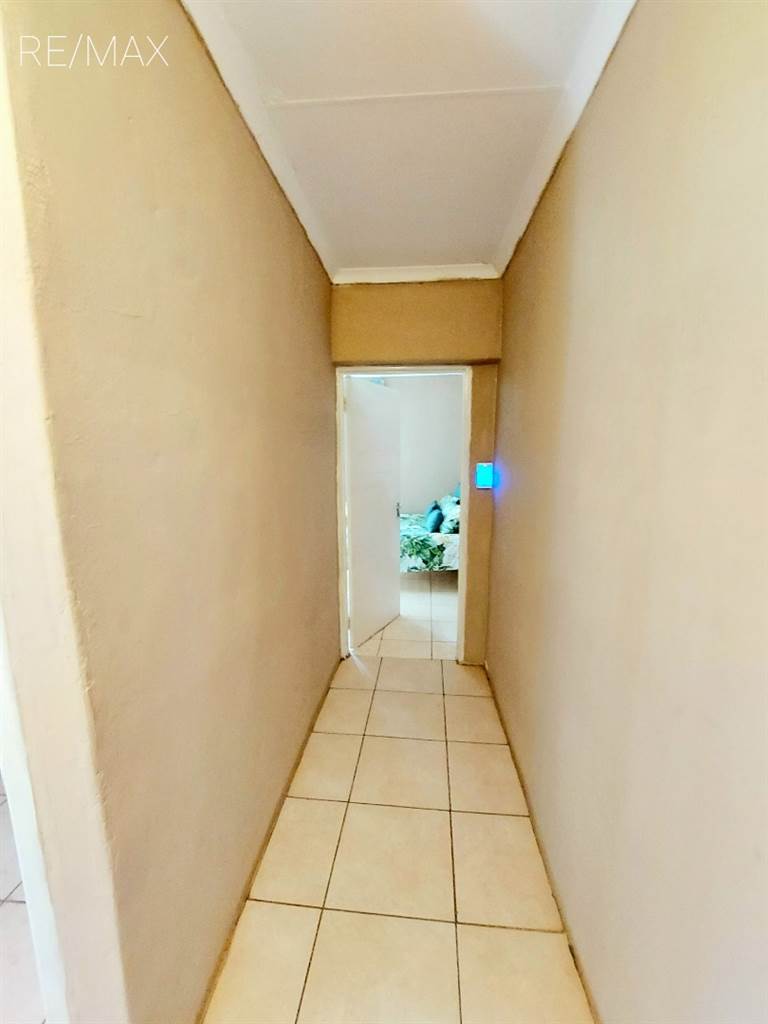 3 Bed House in Mmabatho unit 13 photo number 18